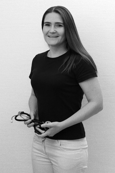 Dr. Linda Henrich Portrait